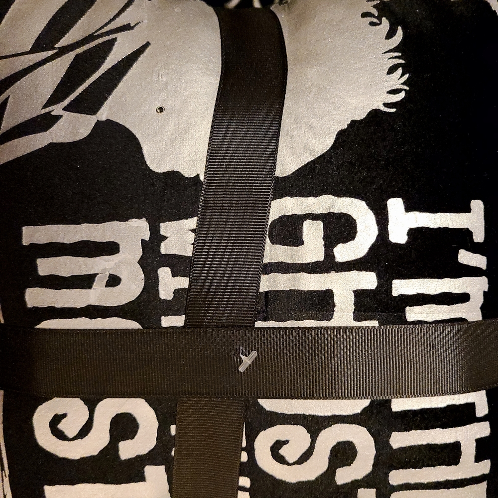 Beetlejuice pillow set - Picture 3 of 4